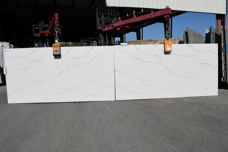 BIANCO MACAUBA 9BOOKMATCH) 3CM LOT 3P115005 127X64.JPG